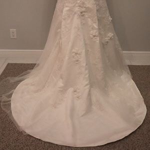 Bridal Wedding Gown Oleg Cassini